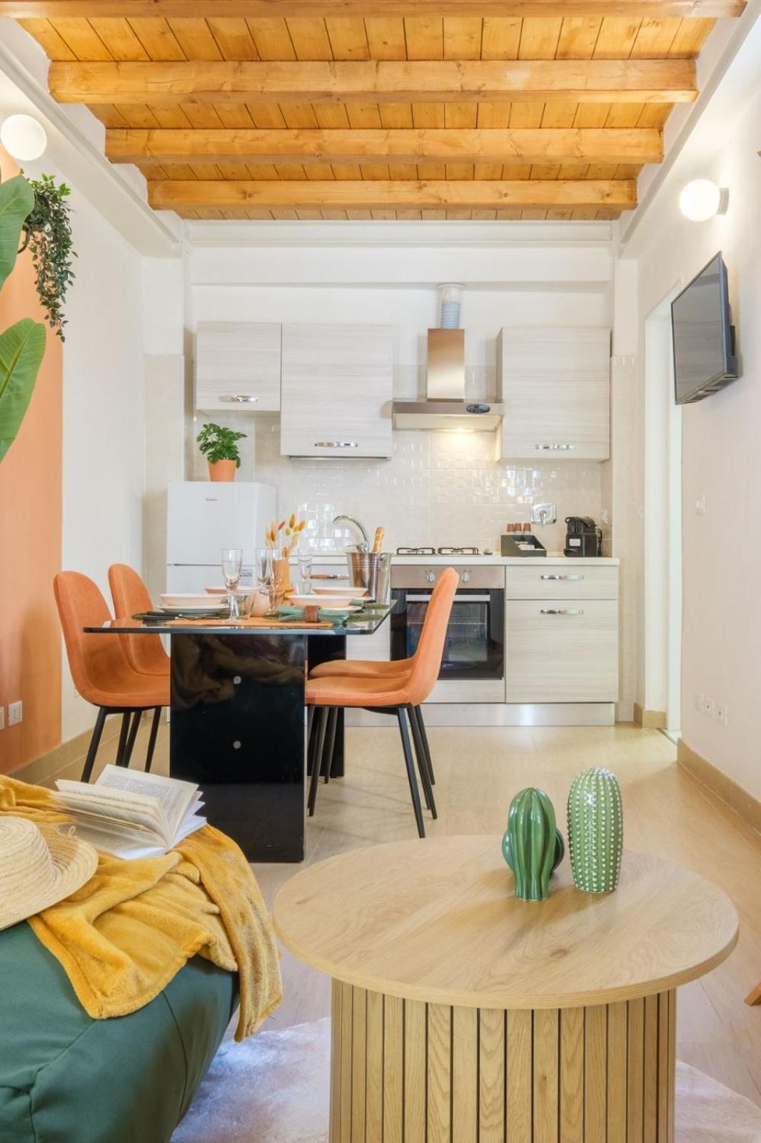 Piazza Maggiore - Il Sentiero Apartment With Private Garden Bologna Bagian luar foto
